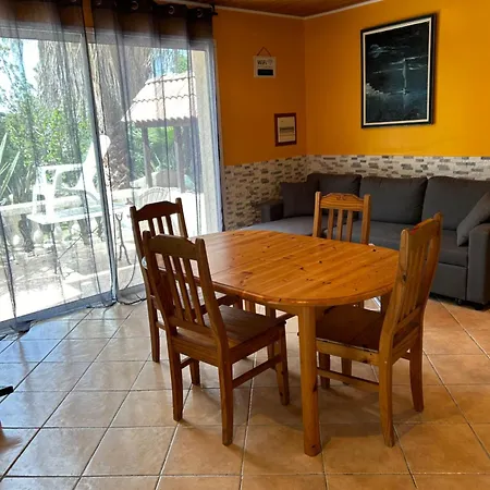 Tatil Evi 2 Maison 14 Couchages 1 Maison 5 Couchages Et 1 Maison 9 Couchages Dans Un Environnement Calme Avec Piscine Privee Barbaggio