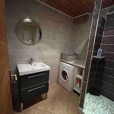 2 Maison 14 Couchages 1 Maison 5 Couchages Et 1 Maison 9 Couchages Dans Un Environnement Calme Avec Piscine Privee Holiday home *